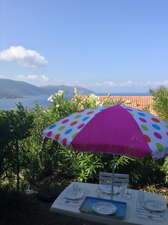 Panoramic Seaview Studio Tiuccia Casaglione Extérieur photo